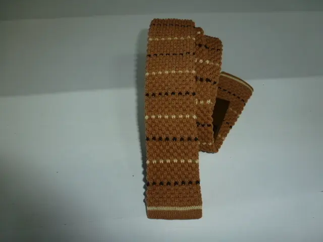 Corbata de punto