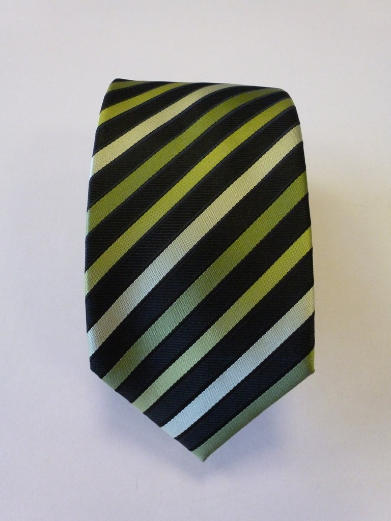 Corbata 8 cm. microfibra