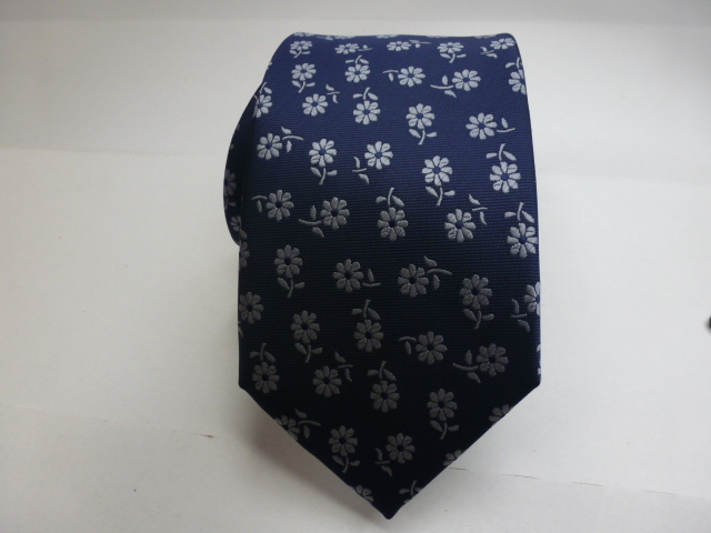 Corbata 8 cm. microfibra