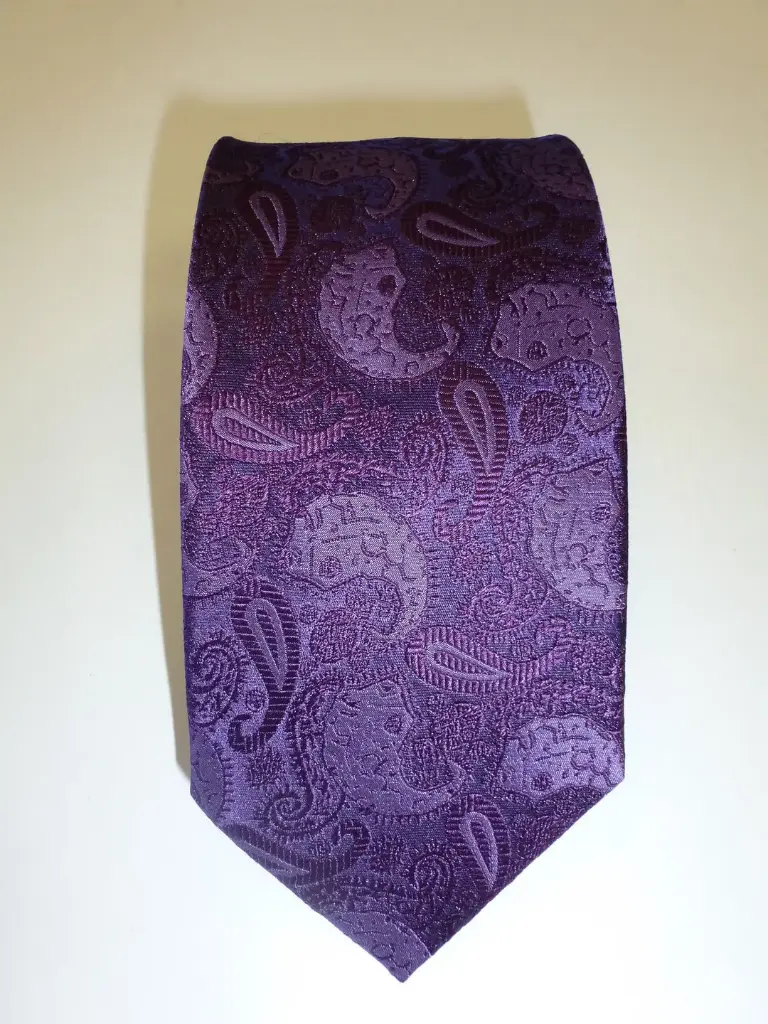 Corbata 8 cm. Seda natural