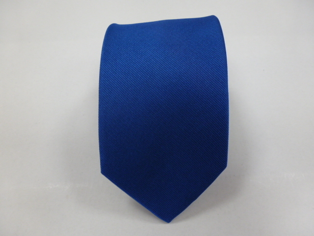 Corbata 8 cm. Seda natural
