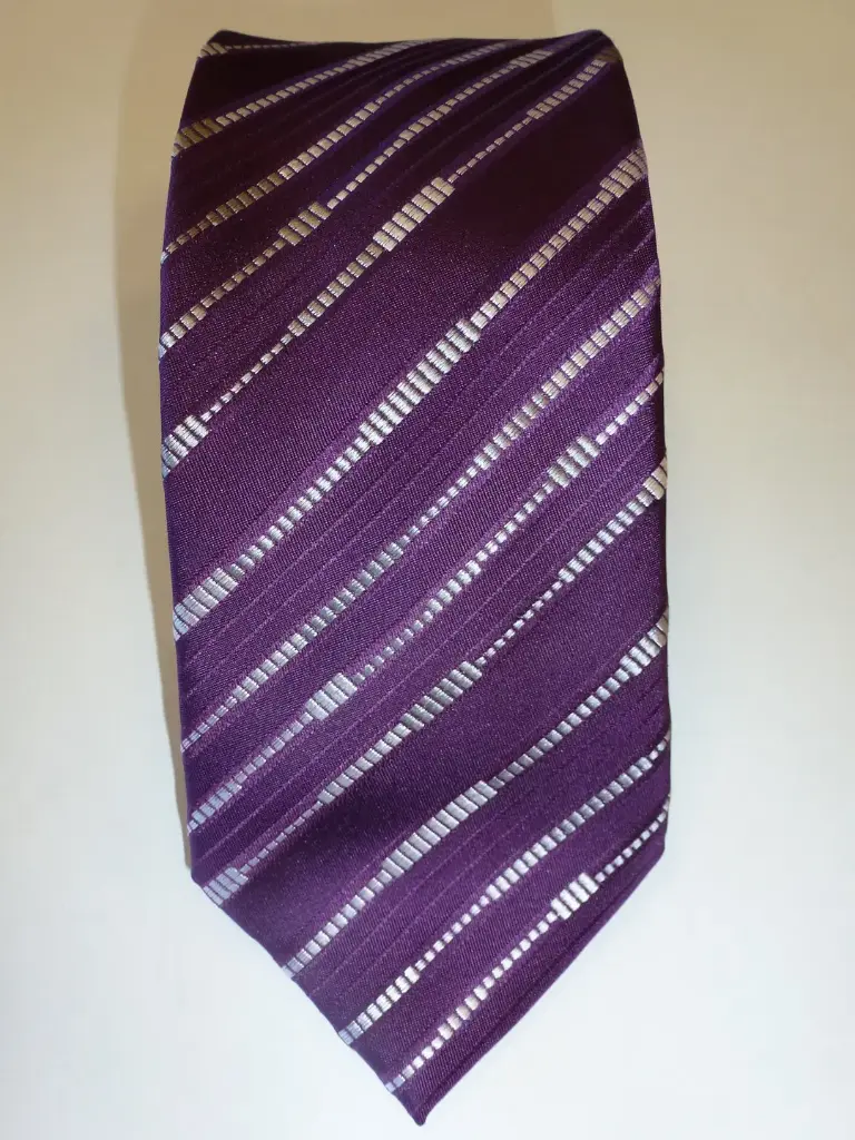 Corbata 8 cm. Seda natural