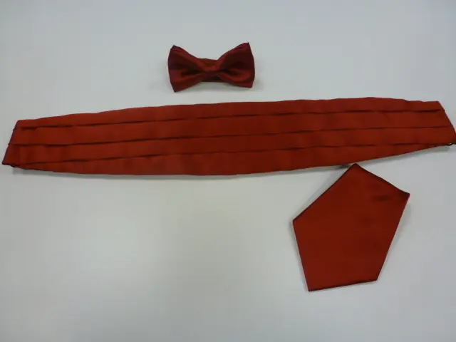 Fajín, pajarita y pañuelo caballero rojo burdeos