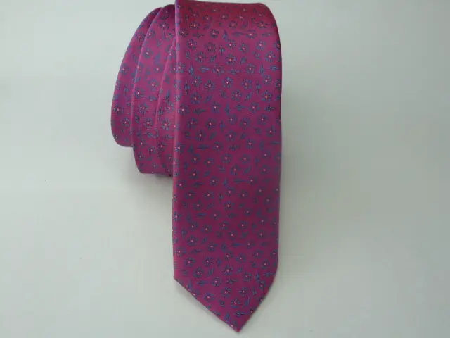 Corbata microfibra pala estrecha 6 cm.