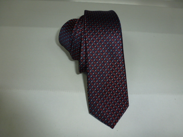 Corbata microfibra pala estrecha 6 cm.