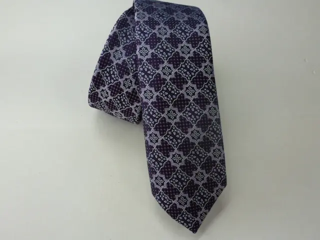 Corbata microfibra pala estrecha 6 cm.