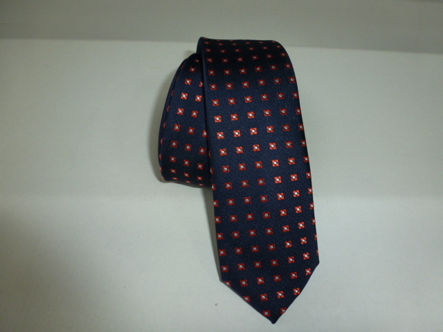Corbata microfibra pala estrecha 6 cm.