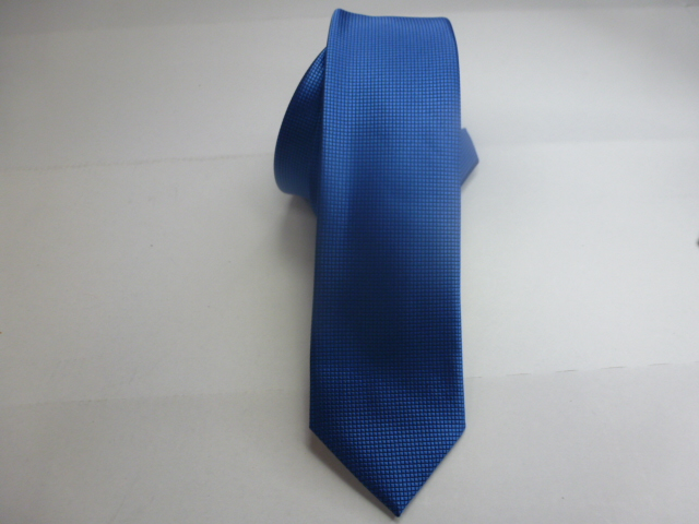 Corbata microfibra pala estrecha 6 cm.