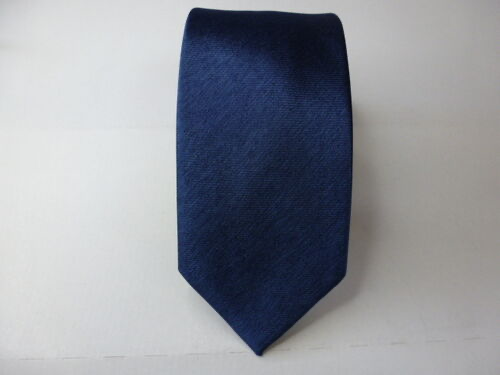 Corbata 8 cm. microfibra