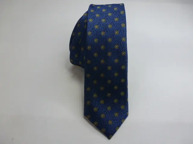 Corbata microfibra pala estrecha 6 cm. 