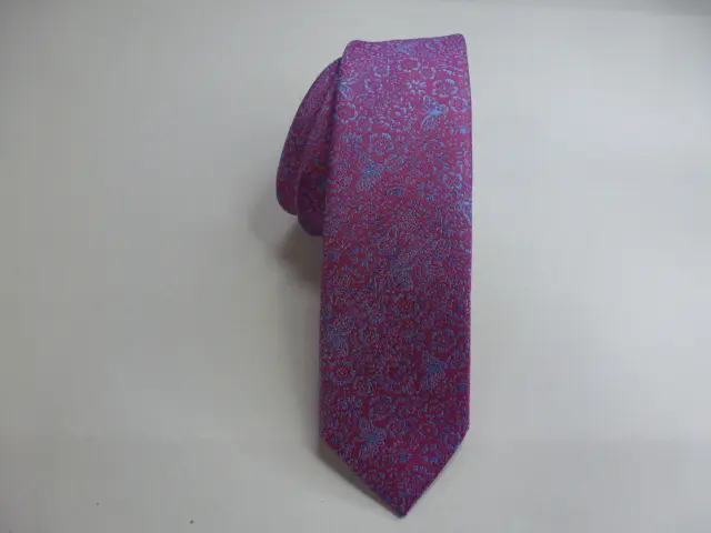 Corbata microfibra pala estrecha 6 cm.  