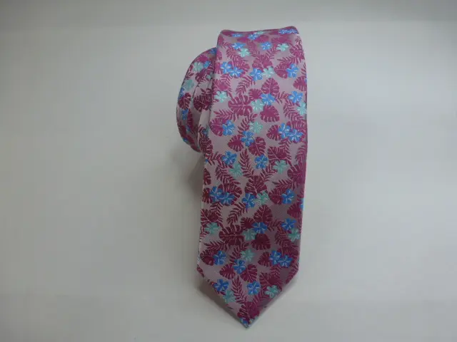 Corbata microfibra pala estrecha 6 cm. 