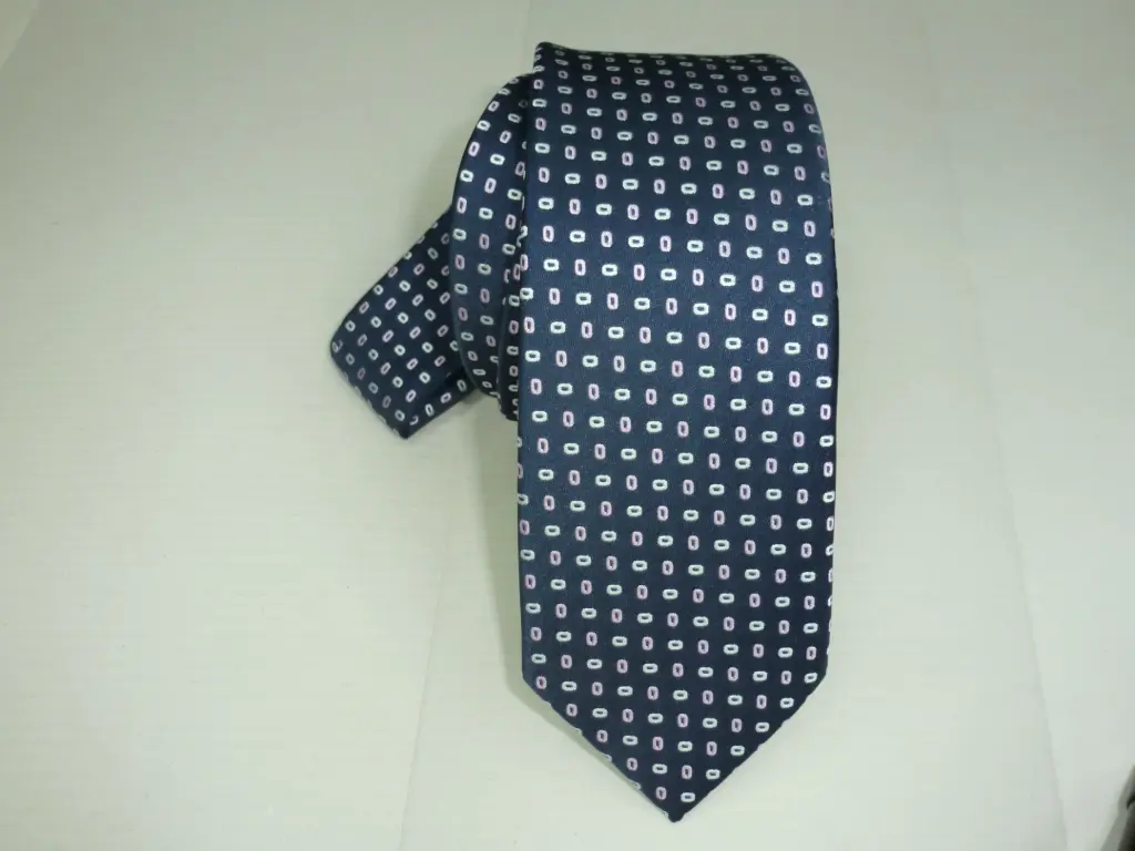 Corbata microfibra pala estrecha 6 cm. 