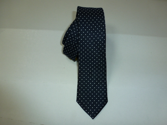 Corbata microfibra pala estrecha 6 cm.