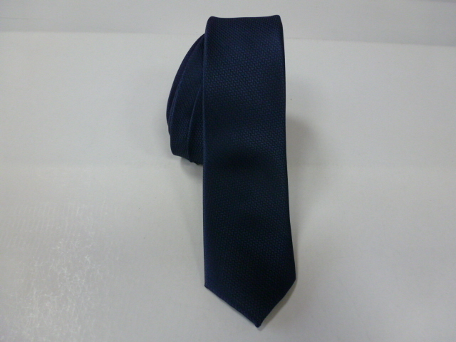Corbata microfibra pala estrecha 6 cm.