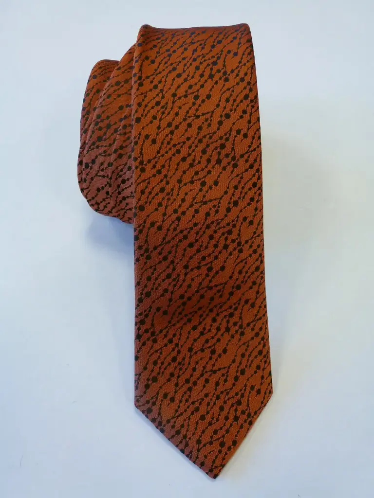 Corbata microfibra pala estrecha 6 cm.