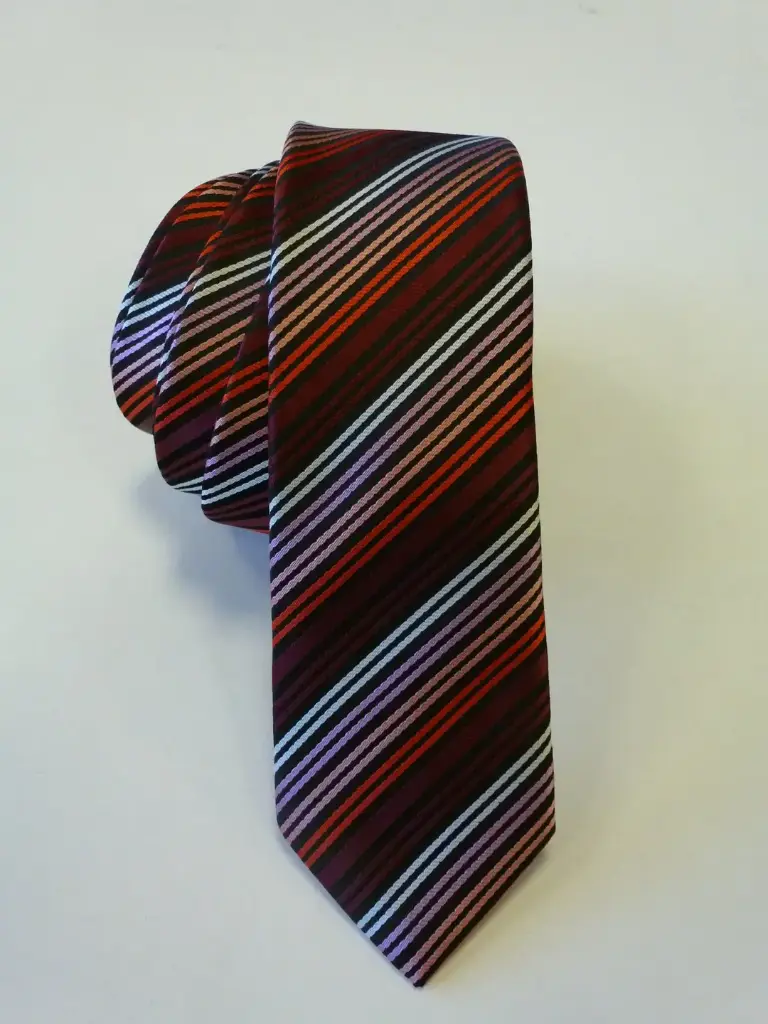 Corbata microfibra pala estrecha 6 cm.