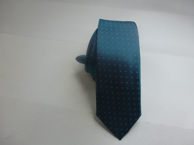 Corbata microfibra pala estrecha 6 cm.