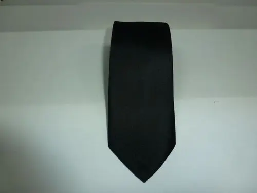 Corbata microfibra 8 cm. Falso liso.