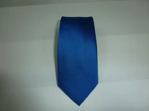Corbata microfibra 8 cm. Falso liso.