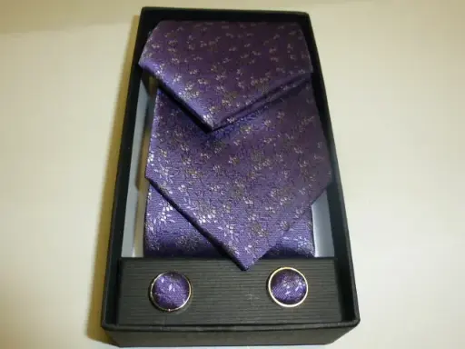 [1593-4] Conjunto corbata, pañuelo y gemelos