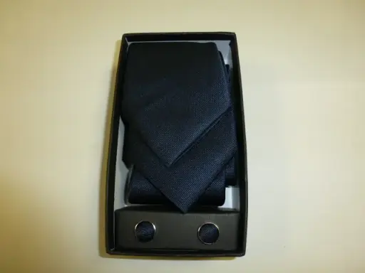 [1585-1] Conjunto corbata, pañuelo y gemelos