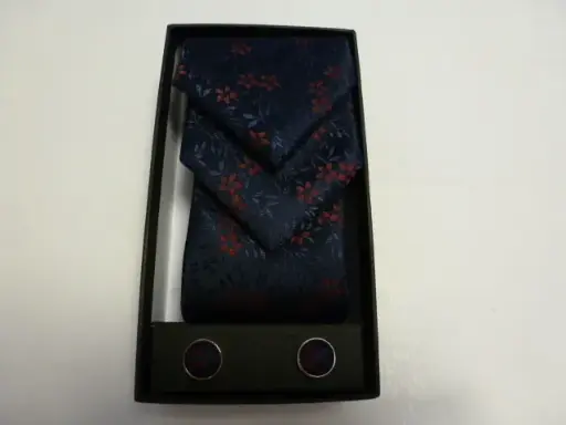 [1574-3] Conjunto corbata, pañuelo y gemelos