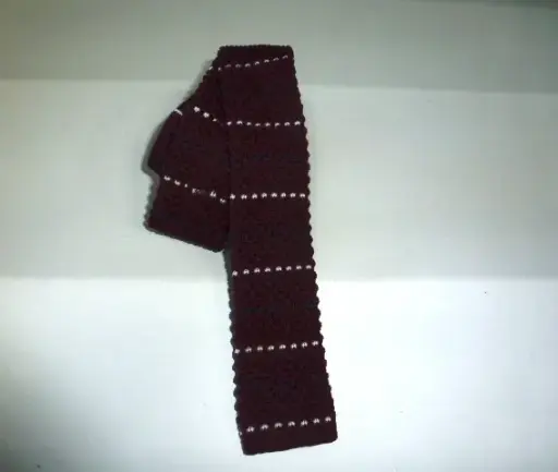 [8503-4] Corbata de punto