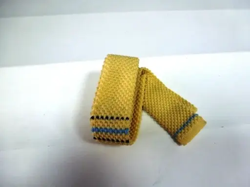[8506-2] Corbata de punto