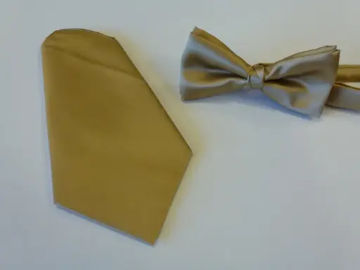 [C604-3] Fajín, pajarita y pañuelo caballero