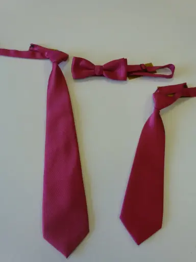 [N8004-1] Nudo grande, pequeño, fajín, pajarita falso liso fuxia