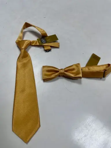 [N8008-3] Nudo grande, pequeño, fajín, pajarita falso liso vainilla