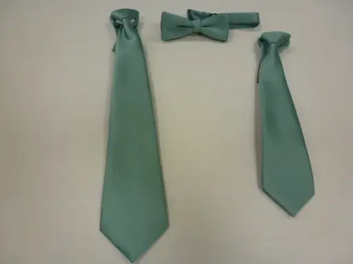 [N8010-4] Nudo grande, pequeño, fajín, pajarita falso liso verde agua